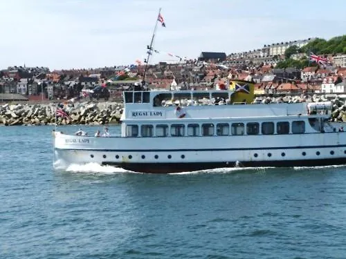 Brontes Guest House Scarborough