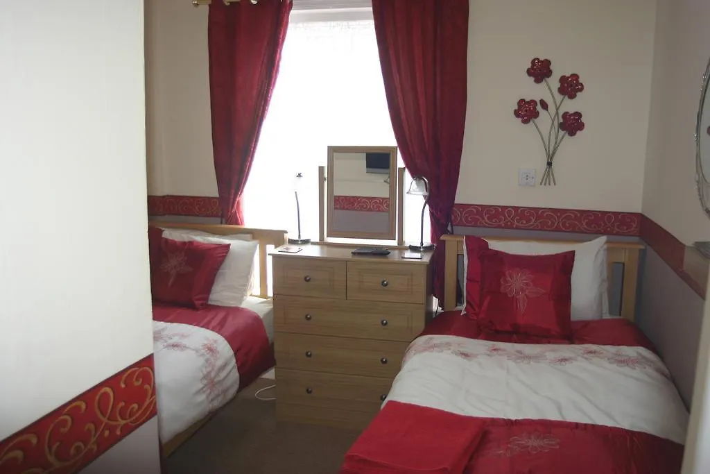 Brontes Guest House Scarborough